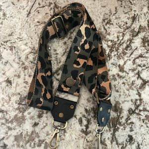 SoRetro Camouflage Strap with black leather trim